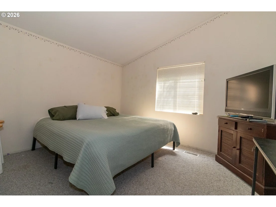 Photo of 4792 RHODODENDRON LOOP