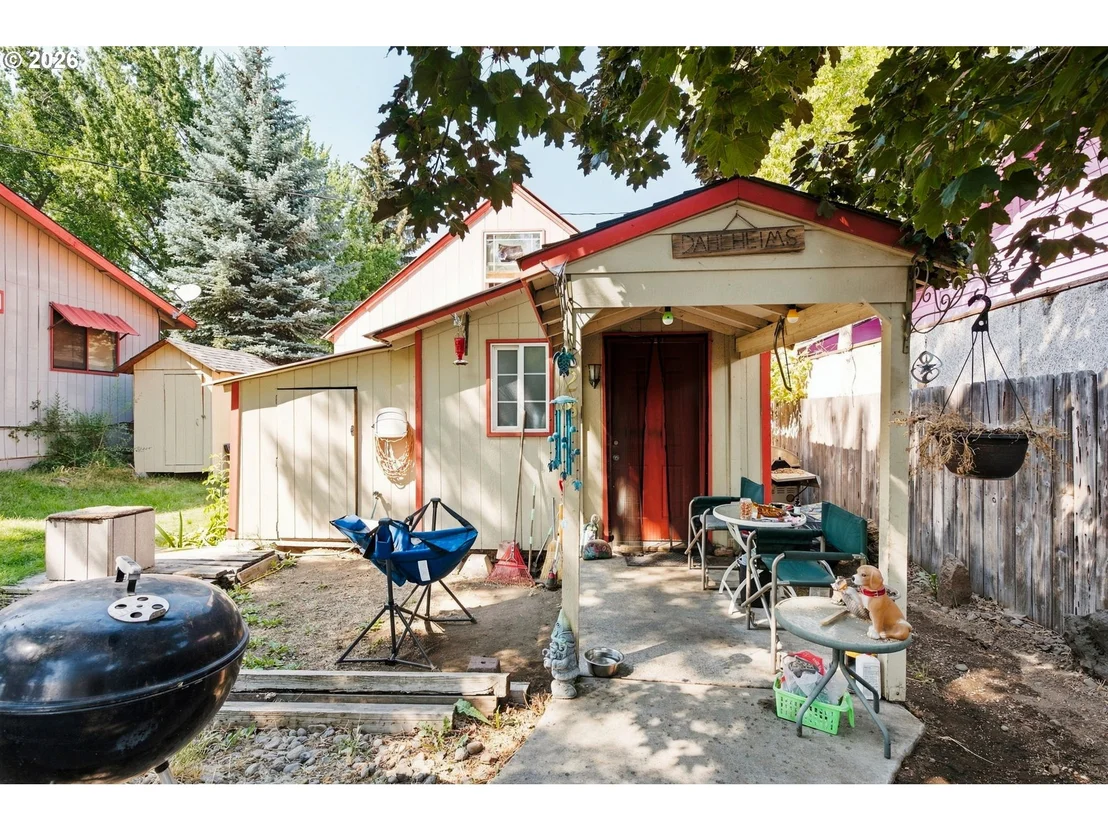 Photo of 828 NW FLORIDA AVE