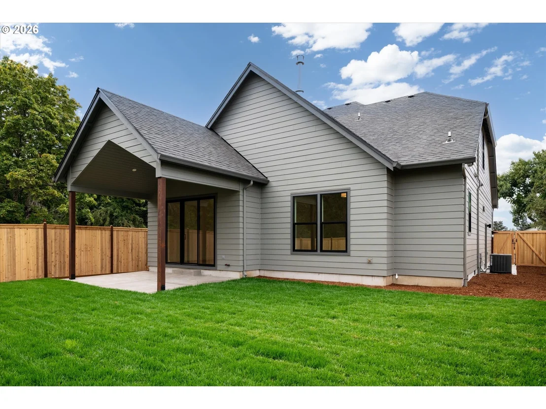 Photo of 89 CHURCHVIEW DR