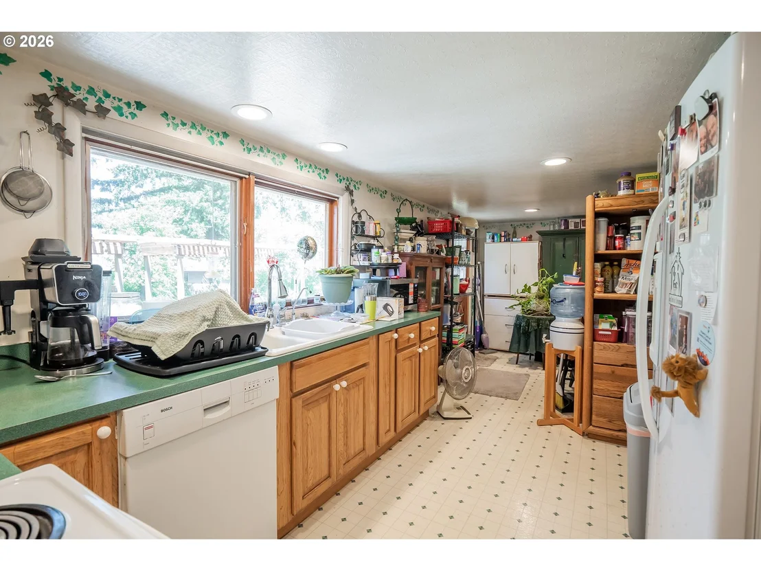 Photo of 87161 CENTRAL RD