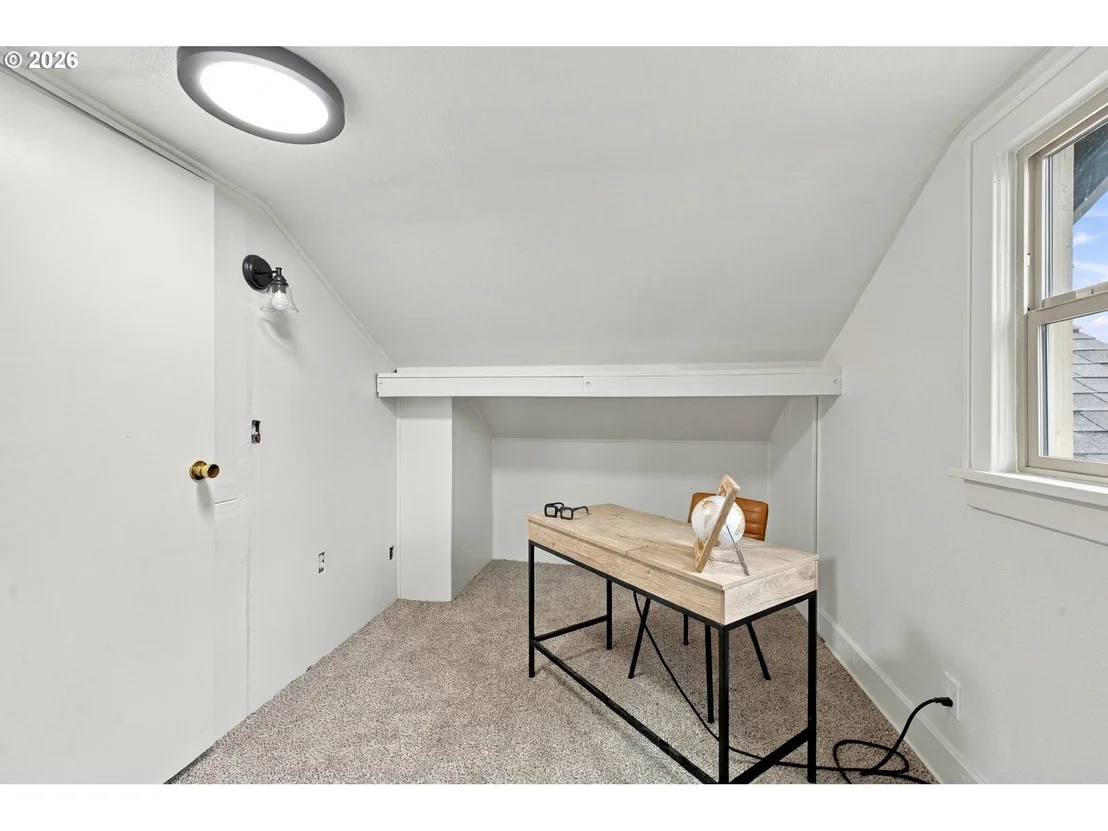 Photo of 352 W M ST