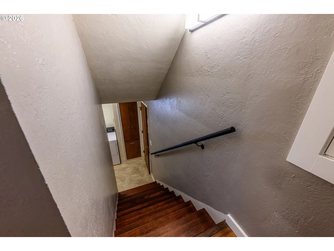 Photo of 1830 Yolanda AVE