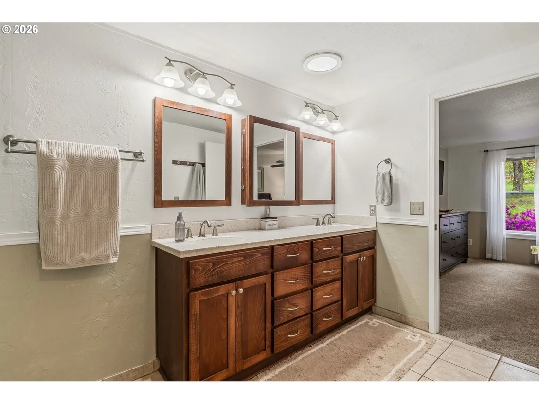 Photo of 49400 EAGLE ROCK PL