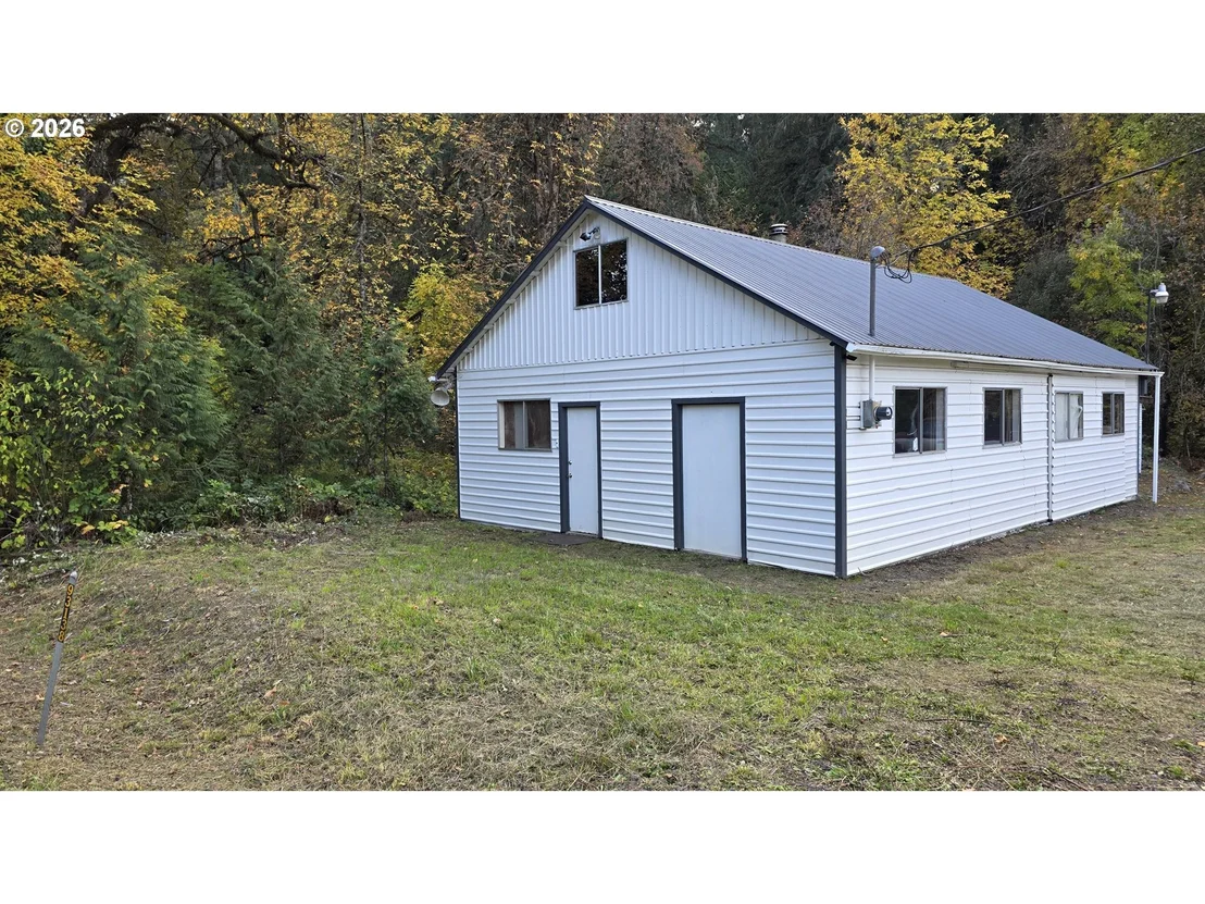 Photo of 93146 APPLEGATE TRL