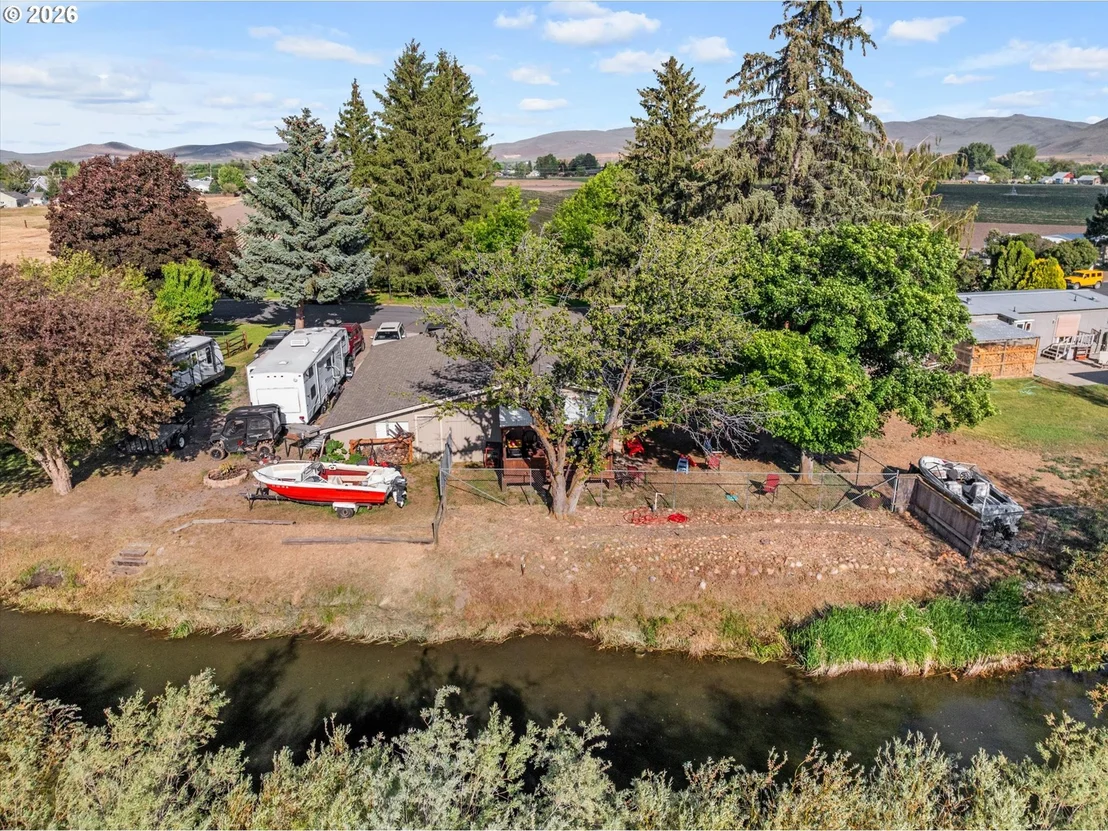 Photo of 3855 KIRKWAY DR