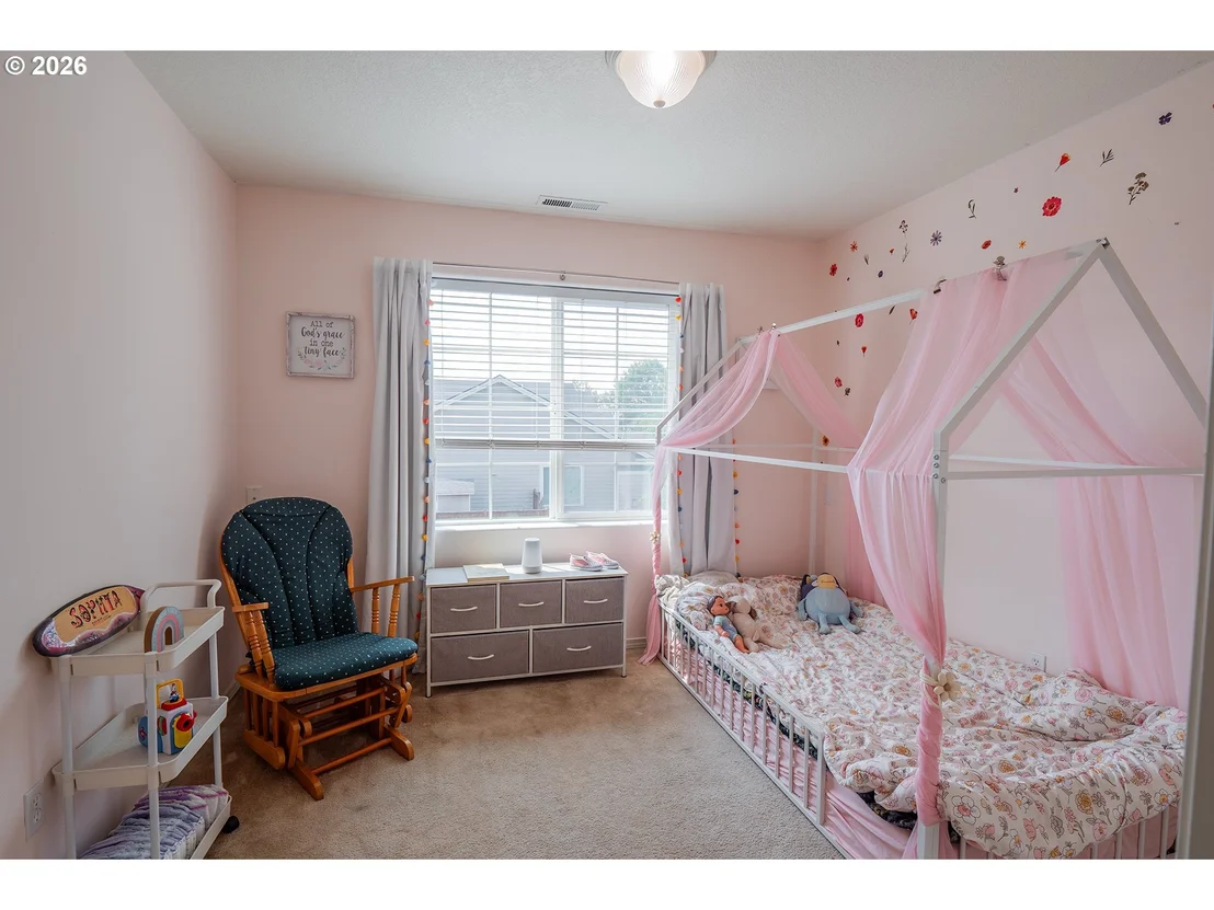 Photo of 1191 HEATHMAN DR