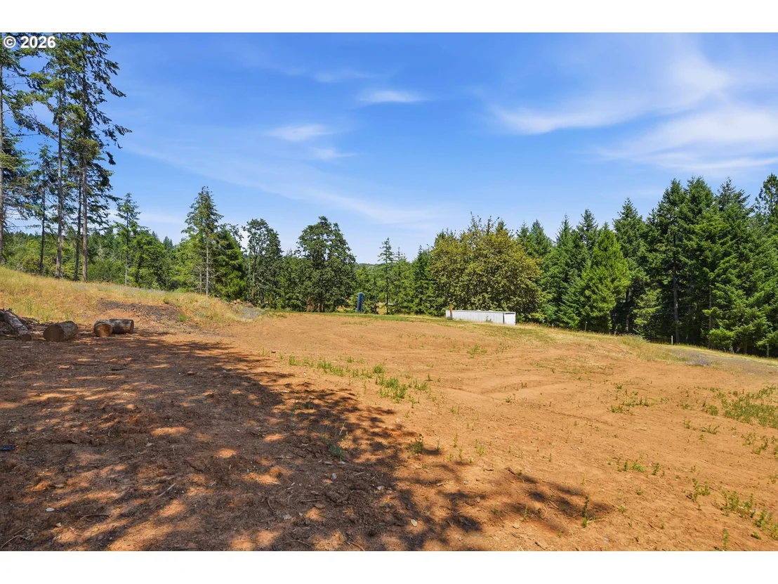 Photo of 1060 MURDOCK DR