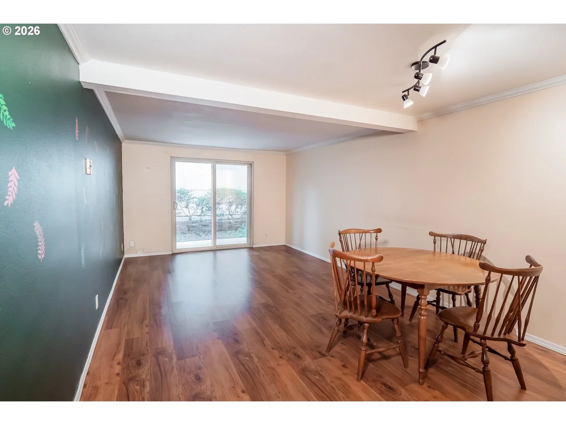 Photo of Unit C at 4047 DONALD ST