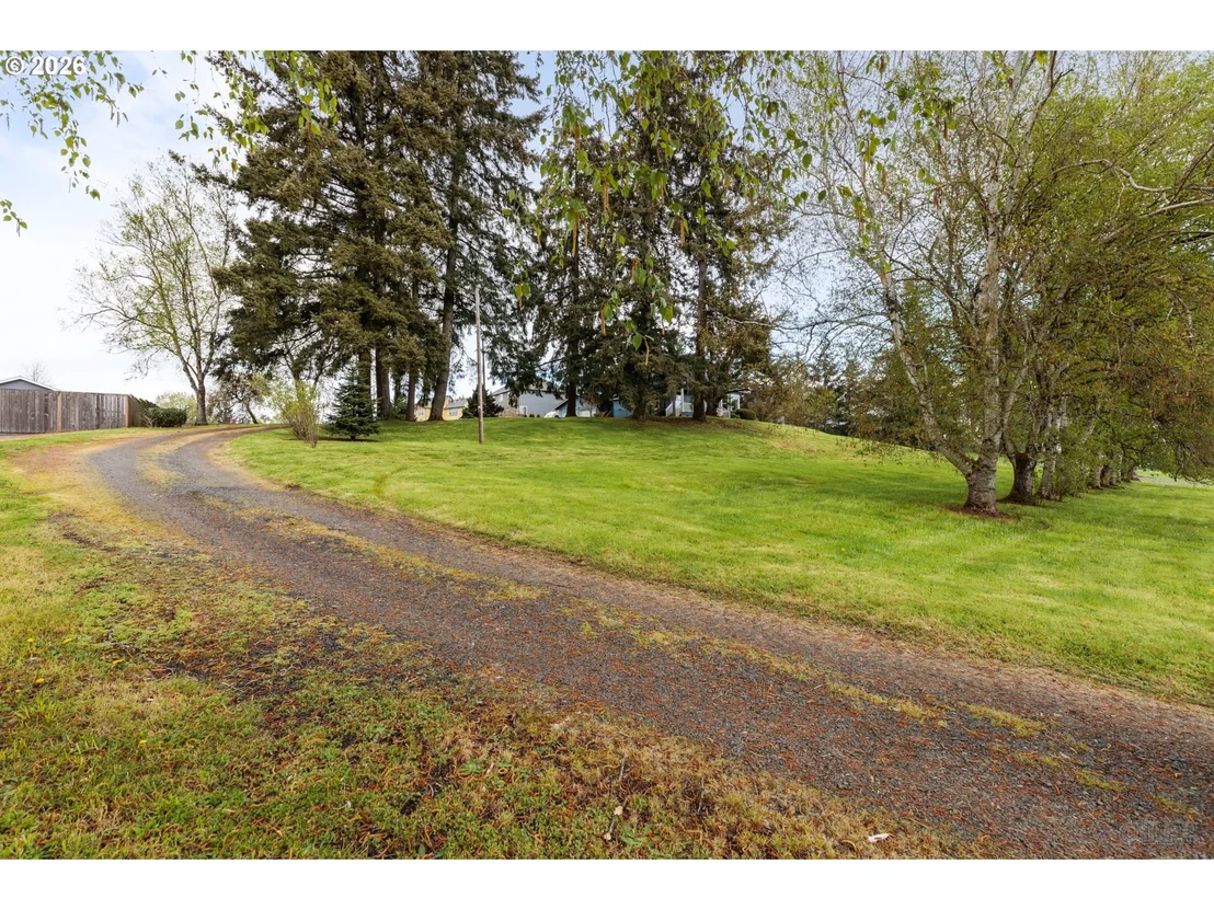 Photo of 34697 PITTSBURG RD