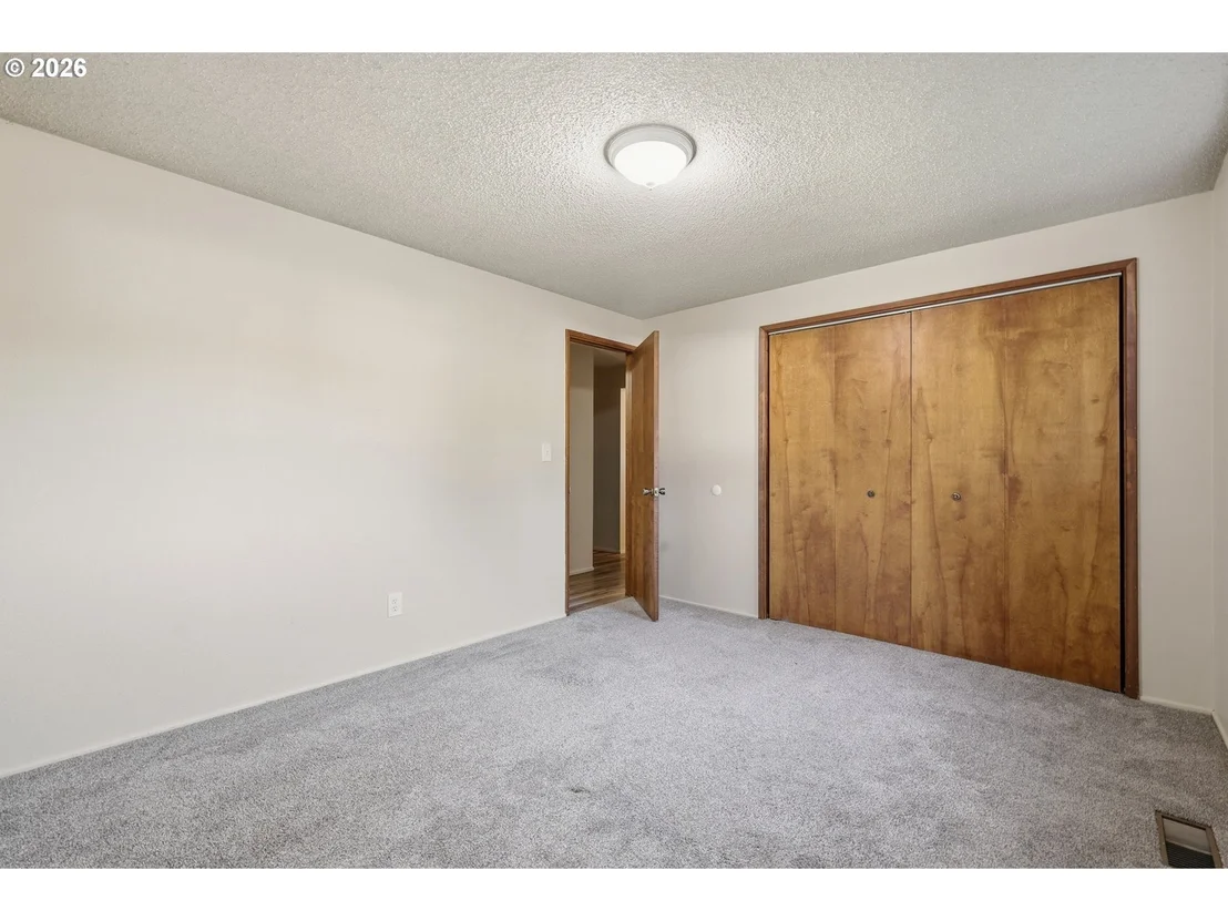 Photo of 4874 HERMAN ST