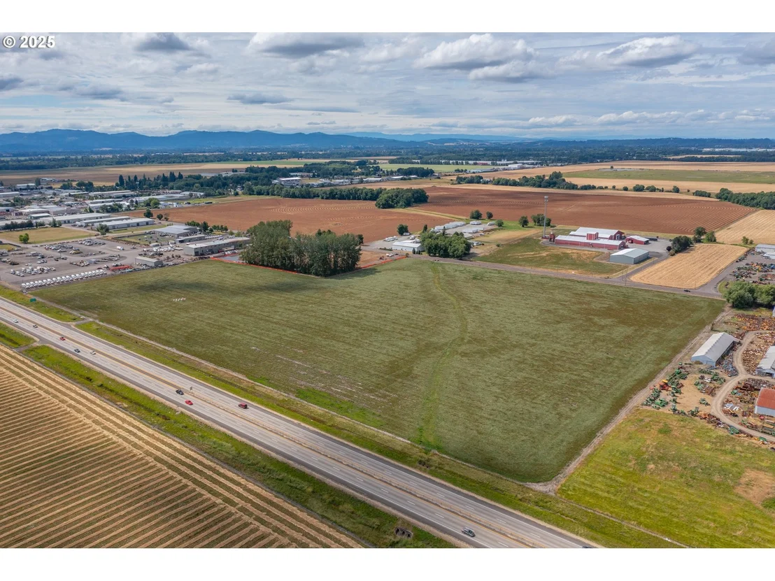 Photo of 32320 Highway 34