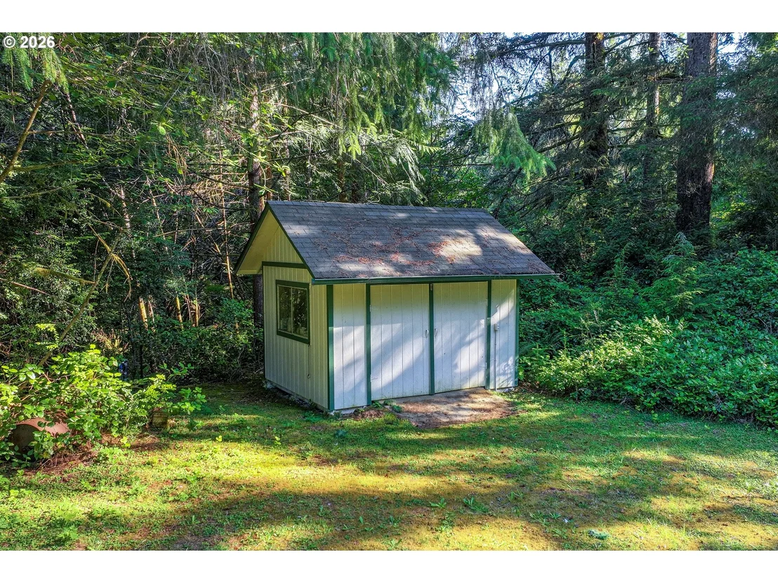 Photo of 84226 CLEAR LAKE RD