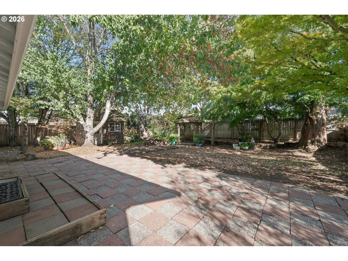 Photo of 1315 ARCADIA DR