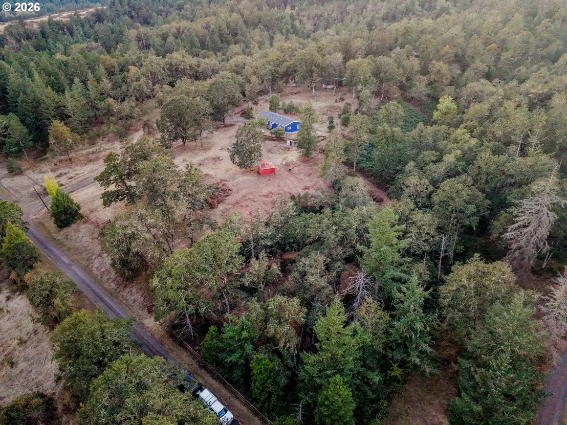 Photo of 1623 LOWER CREST RD