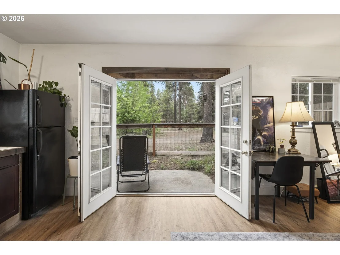 Photo of 16024 LEONA LN