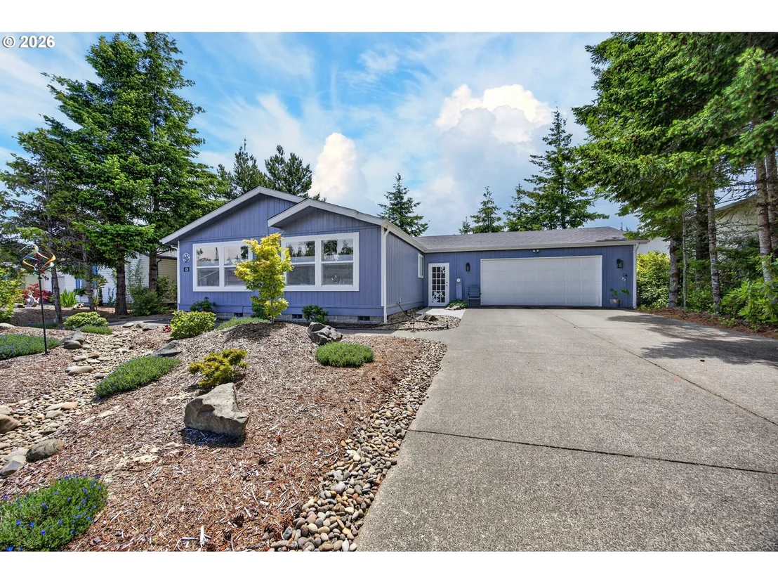 Photo of 438 SHERWOOD LOOP