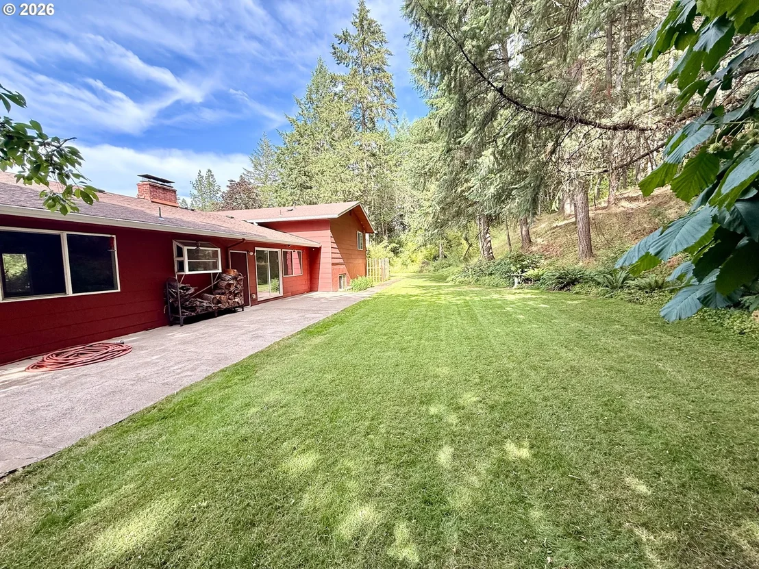 Photo of 28974 GIMPL HILL RD