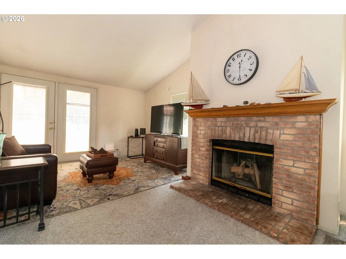 Photo of 4792 RHODODENDRON LOOP