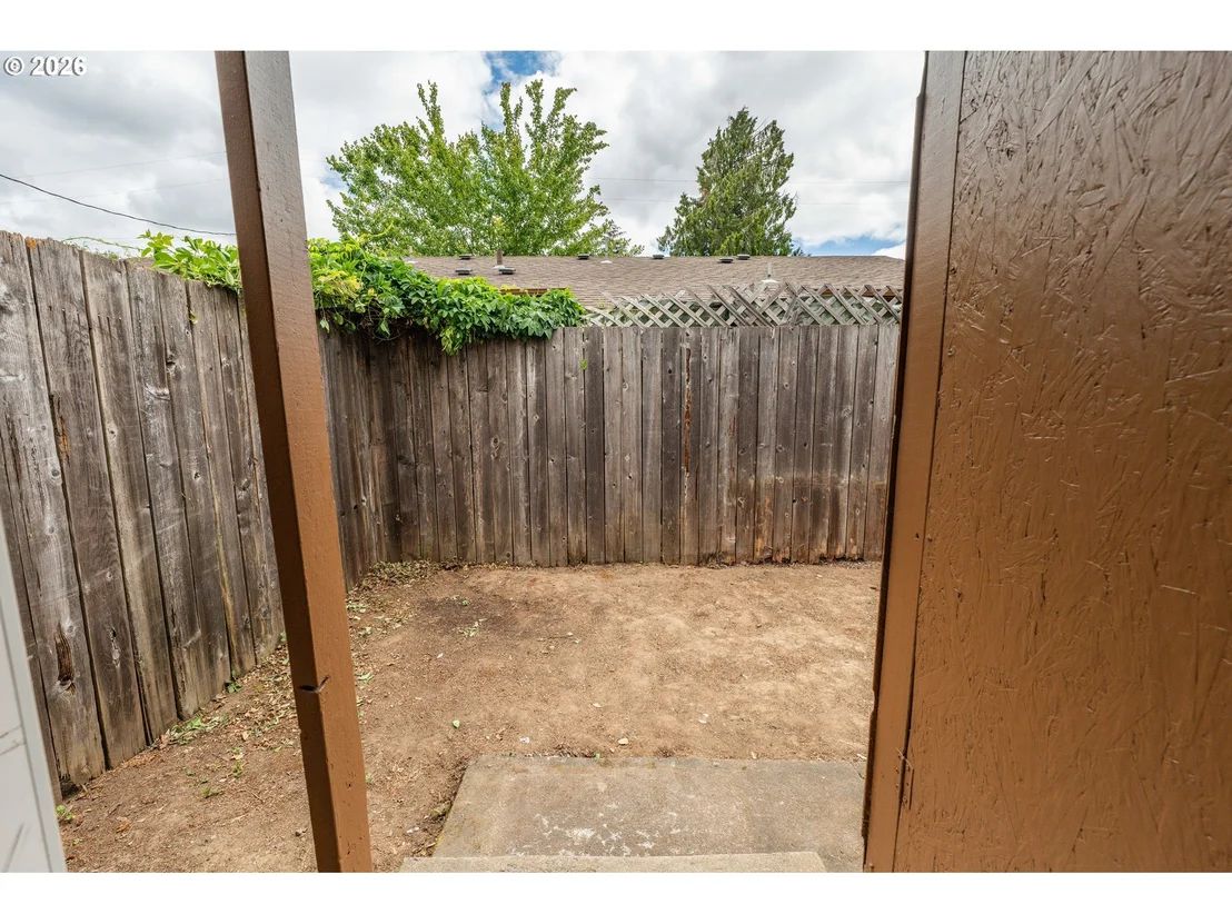 Photo of 229 HOLEMAN AVE