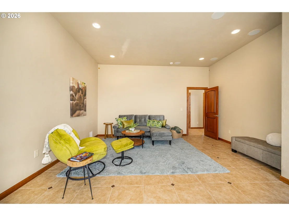 Photo of 85898 LORANE HWY