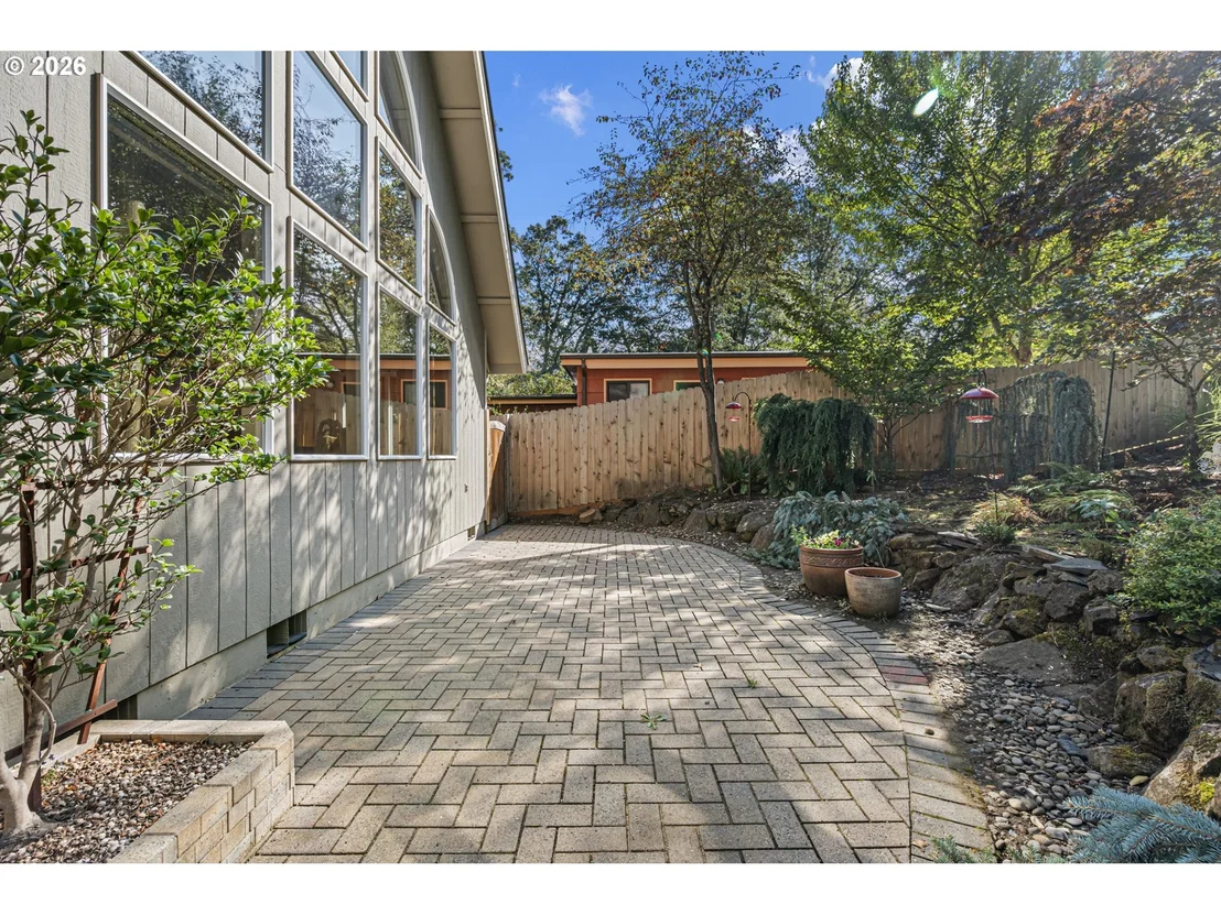 Photo of 85 W 35TH PL