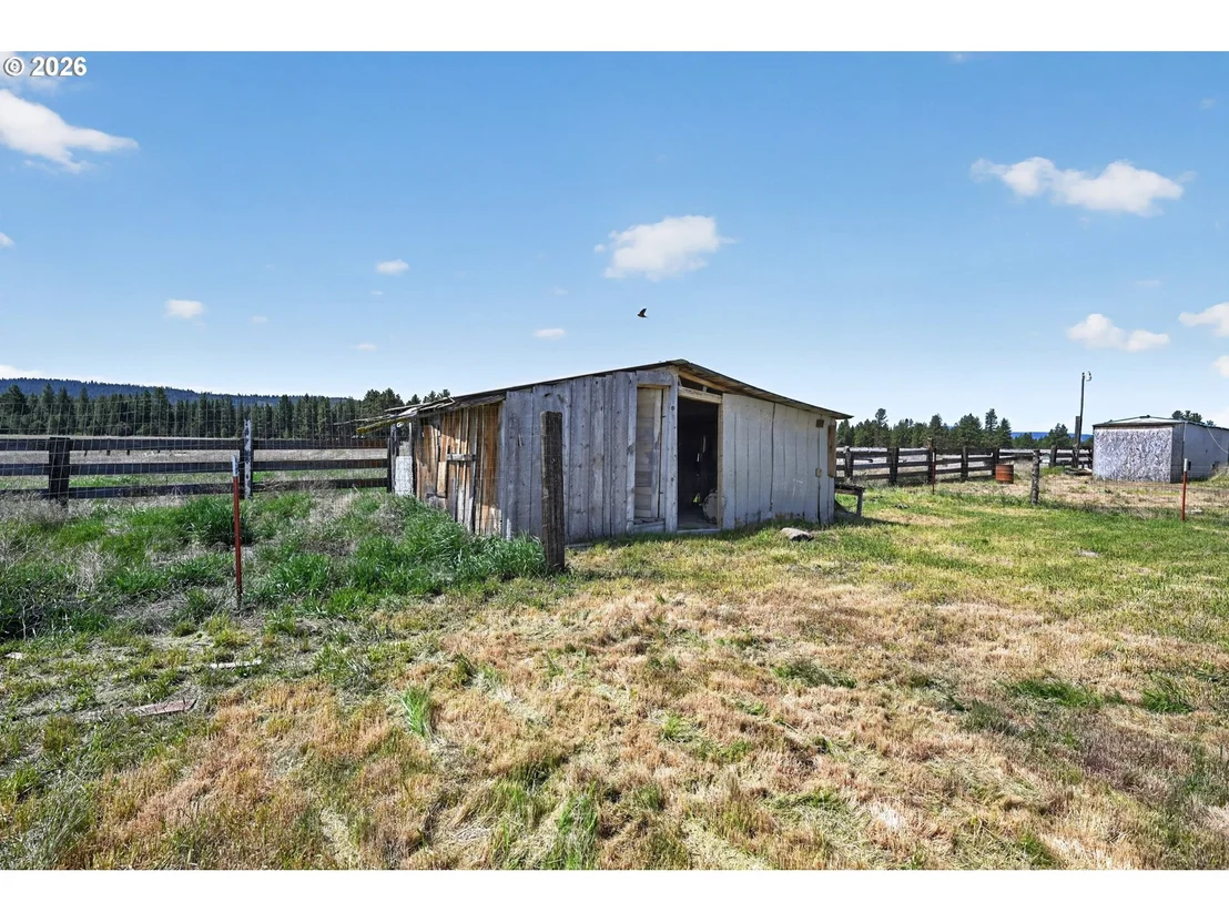 Photo of 25660 SPRAGUE RIVER RD