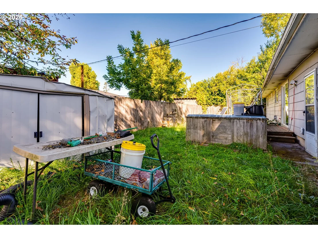 Photo of 930 25TH PL