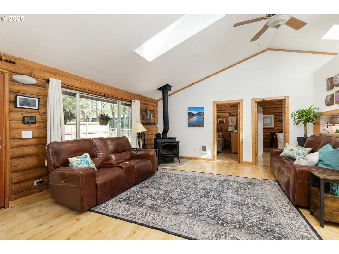 Photo of 153540 COLLAR DR