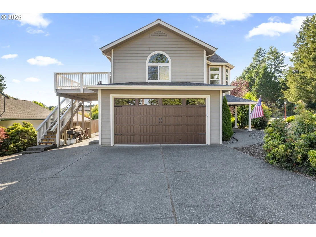 Photo of 997 KRISTA LN