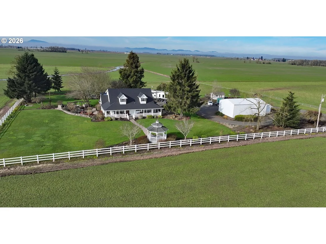 Photo of 33174 LANGMACK RD