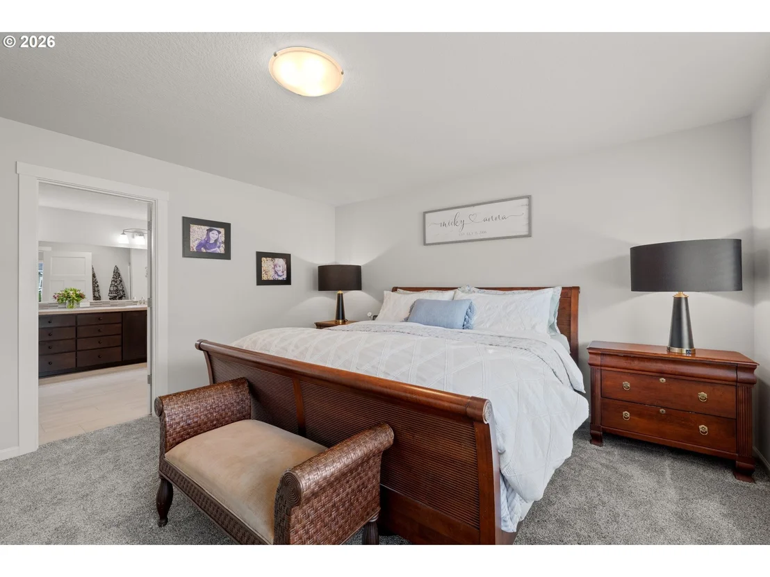 Photo of 4240 SW MAWRCREST AVE