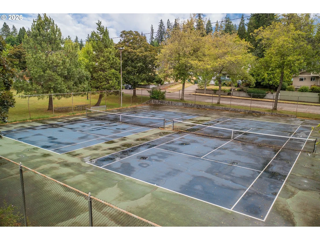 Photo of 541 W 21ST AVE