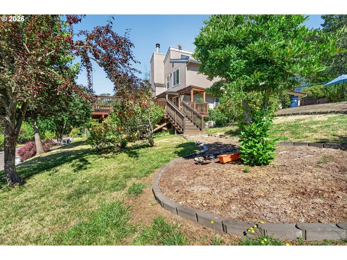 Photo of 207 W 52ND AVE