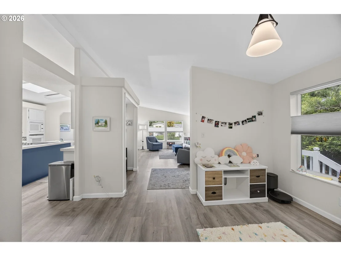 Photo of 438 SHERWOOD LOOP