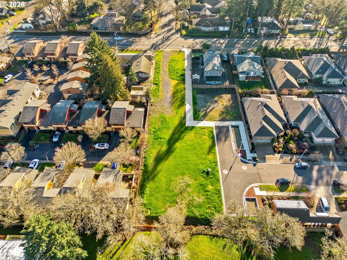 Photo of Unit LOT5 at Piper LN