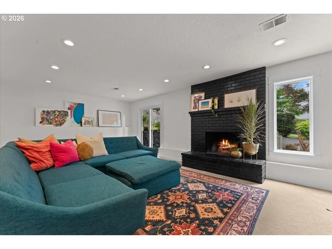 Photo of 1360 SW 19TH DR