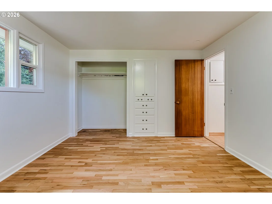 Photo of 280 REGAL CT