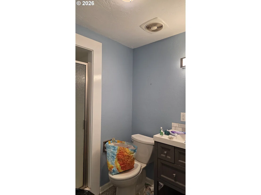 Photo of 551 SHIRE CT