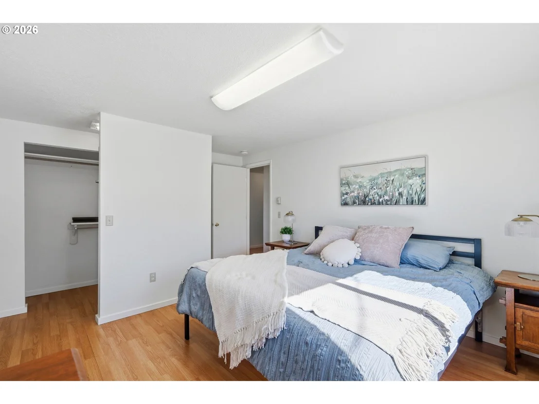 Photo of 29127 GIMPL HILL RD