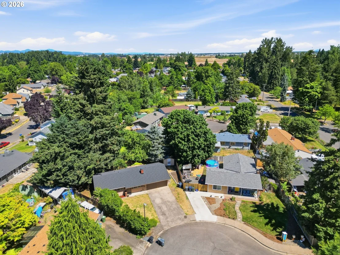 Photo of 2250 W IRWIN WAY