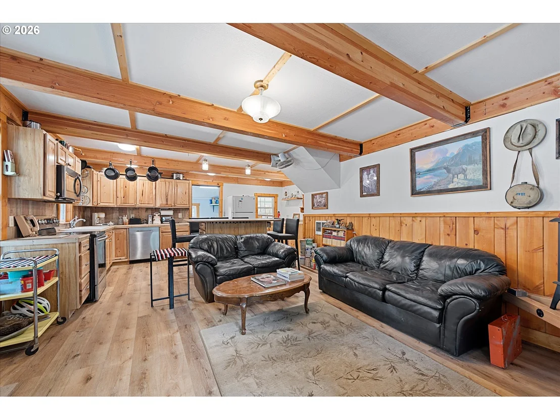 Photo of 237 BONANZA ST