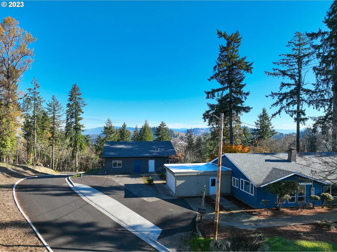 Photo of Unit 21 at 2694 Cupola DR