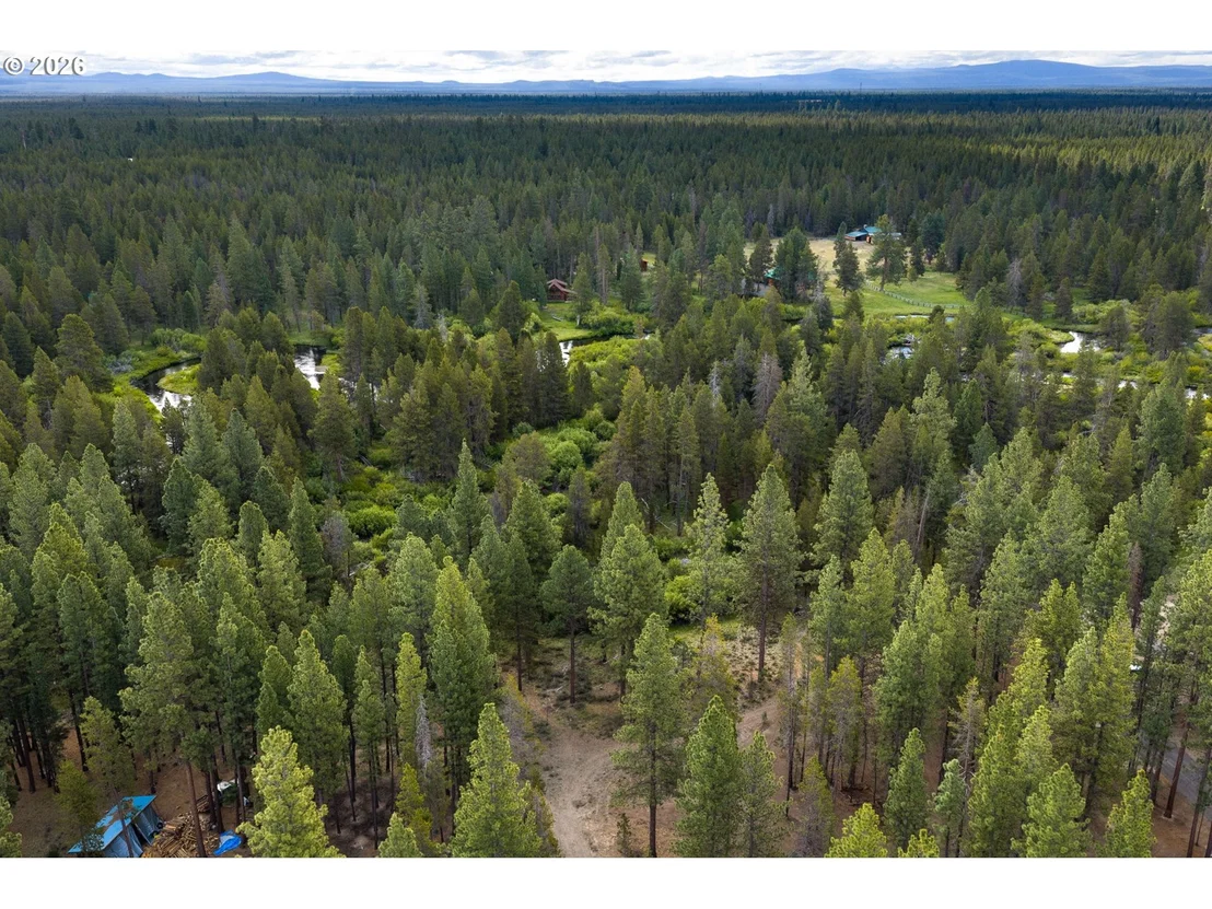 Photo of 153540 COLLAR DR