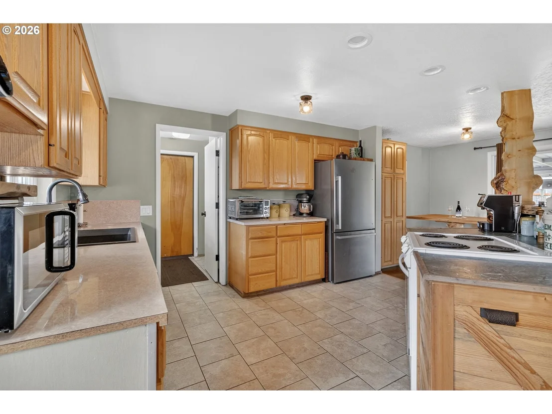 Photo of 2488 VIEWMONT AVE