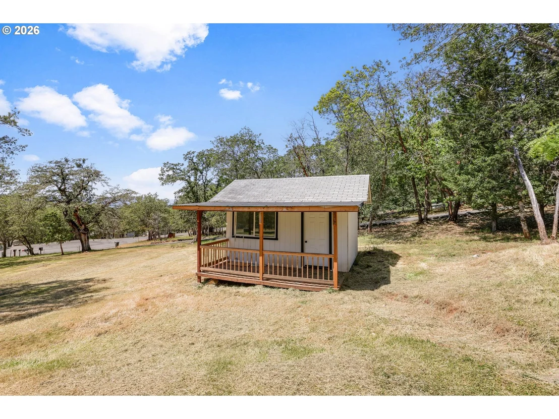 Photo of 235 DEARING WAY