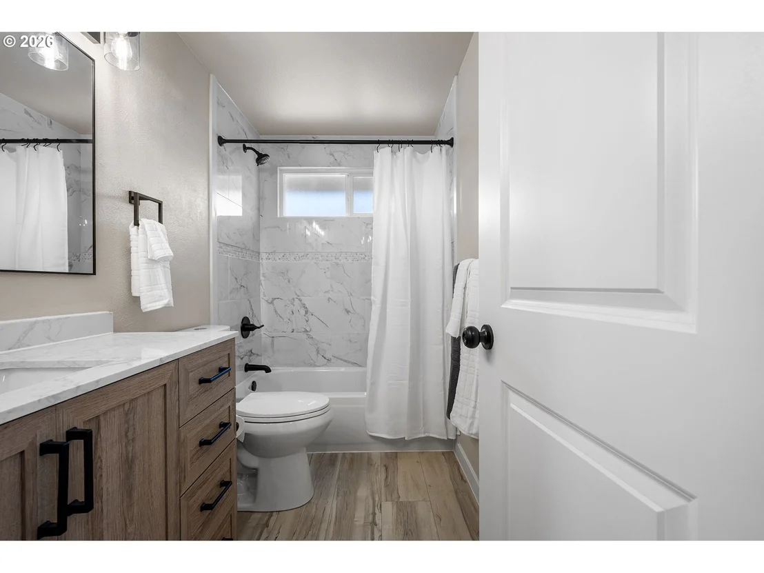 Photo of 4493 GLACIER ST