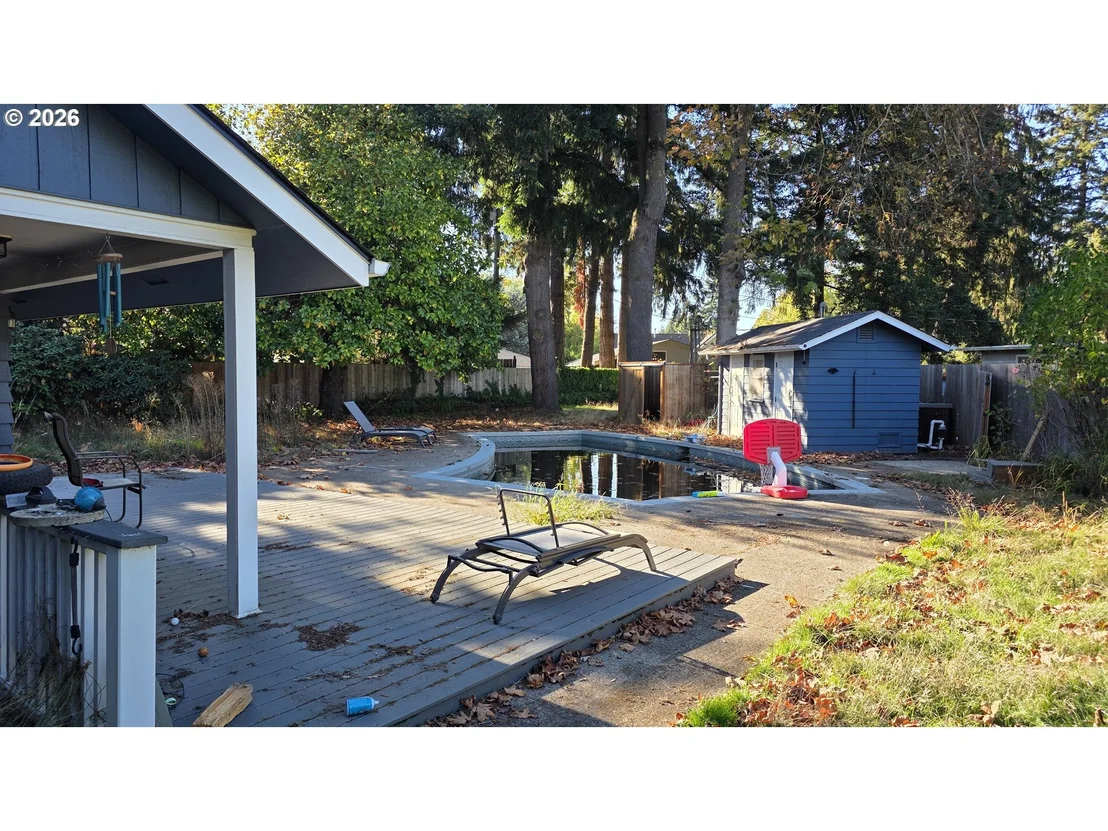 Photo of 551 SHIRE CT