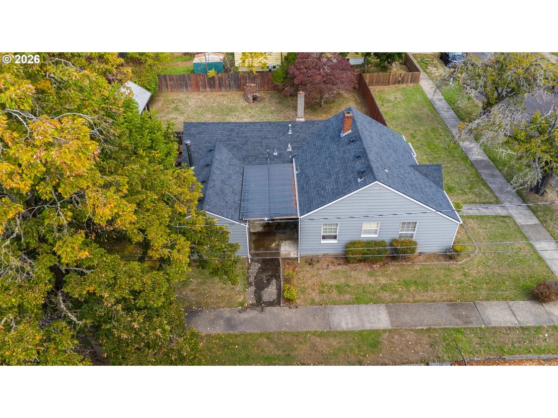 Photo of 495 20TH ST SE