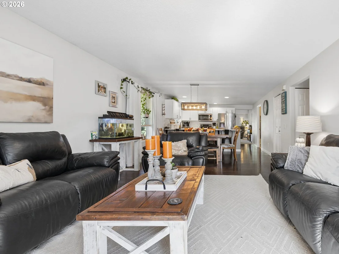 Photo of 2174 BAINES BLVD