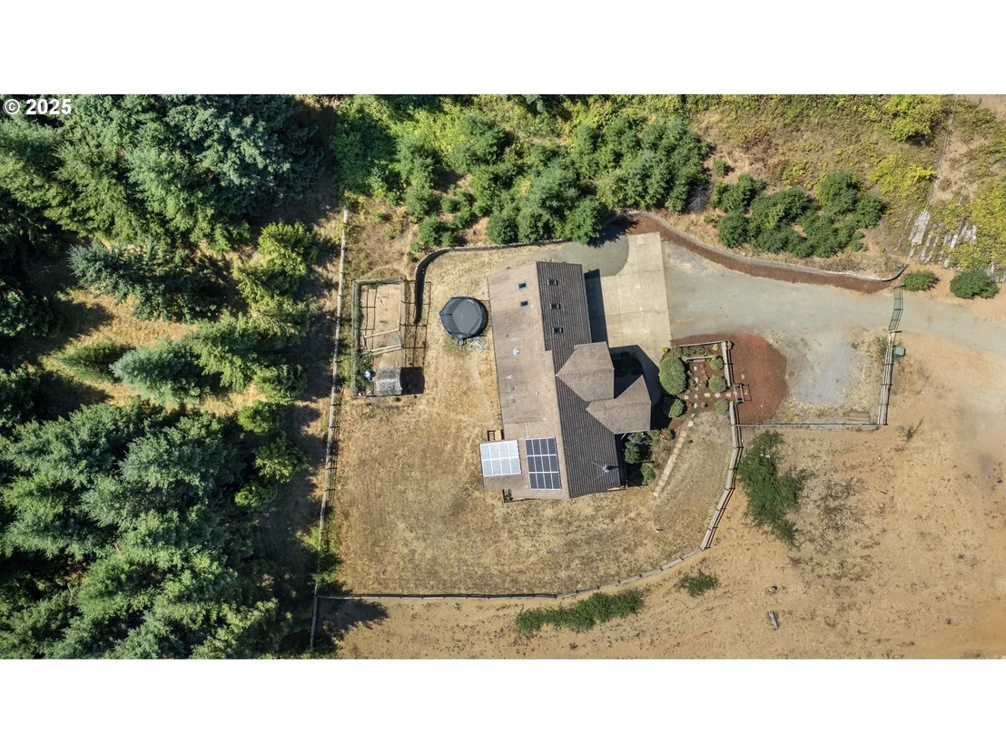 Photo of 25148 SMITTYS PL